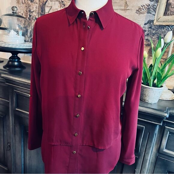 Investments Burgundy Buttoned Up Blouse Size PM - Picture 2 of 7